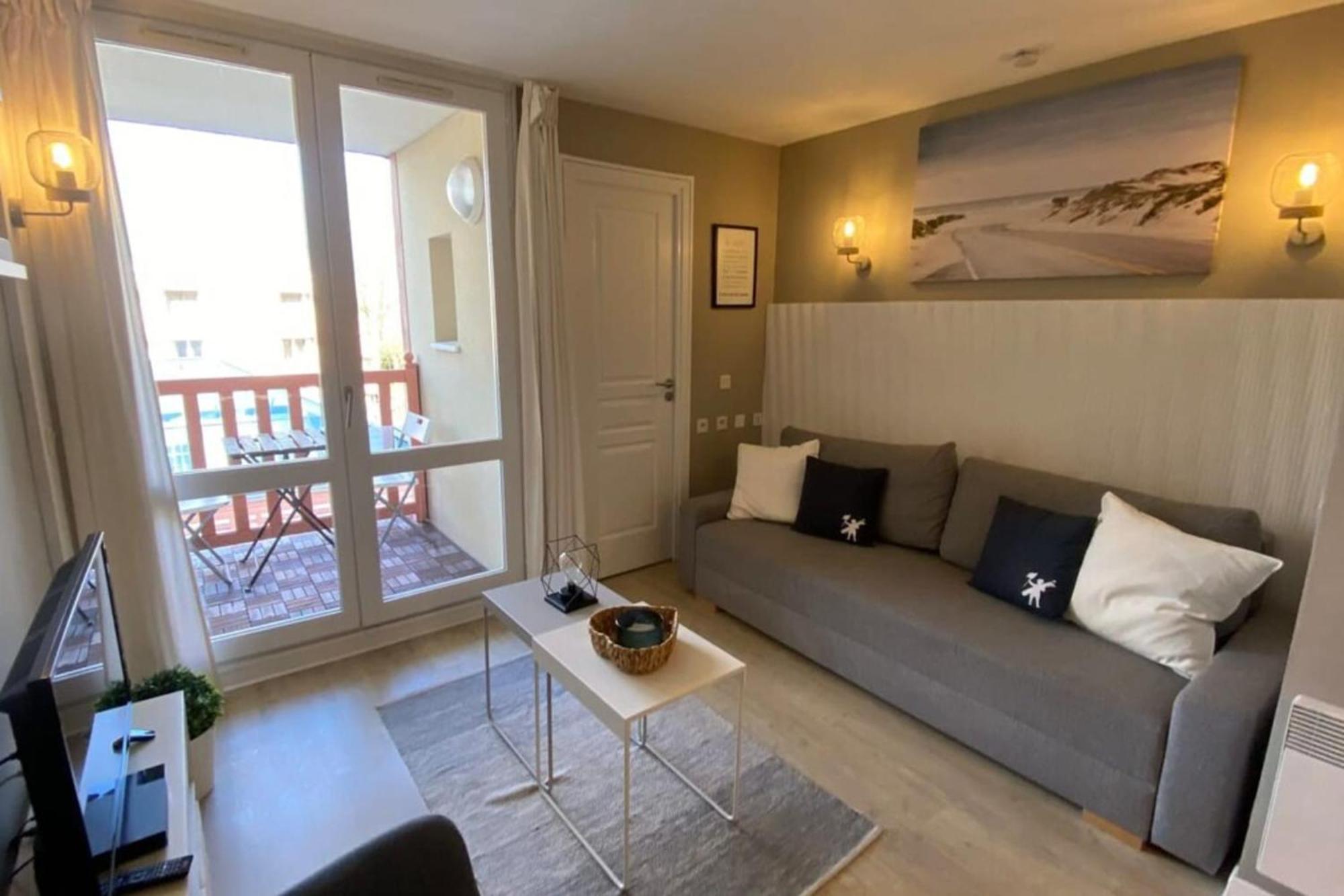 Very Nice 6 Person Apart With Swimming Pool Tennis Court And Car Park 202 Le Touquet Dış mekan fotoğraf